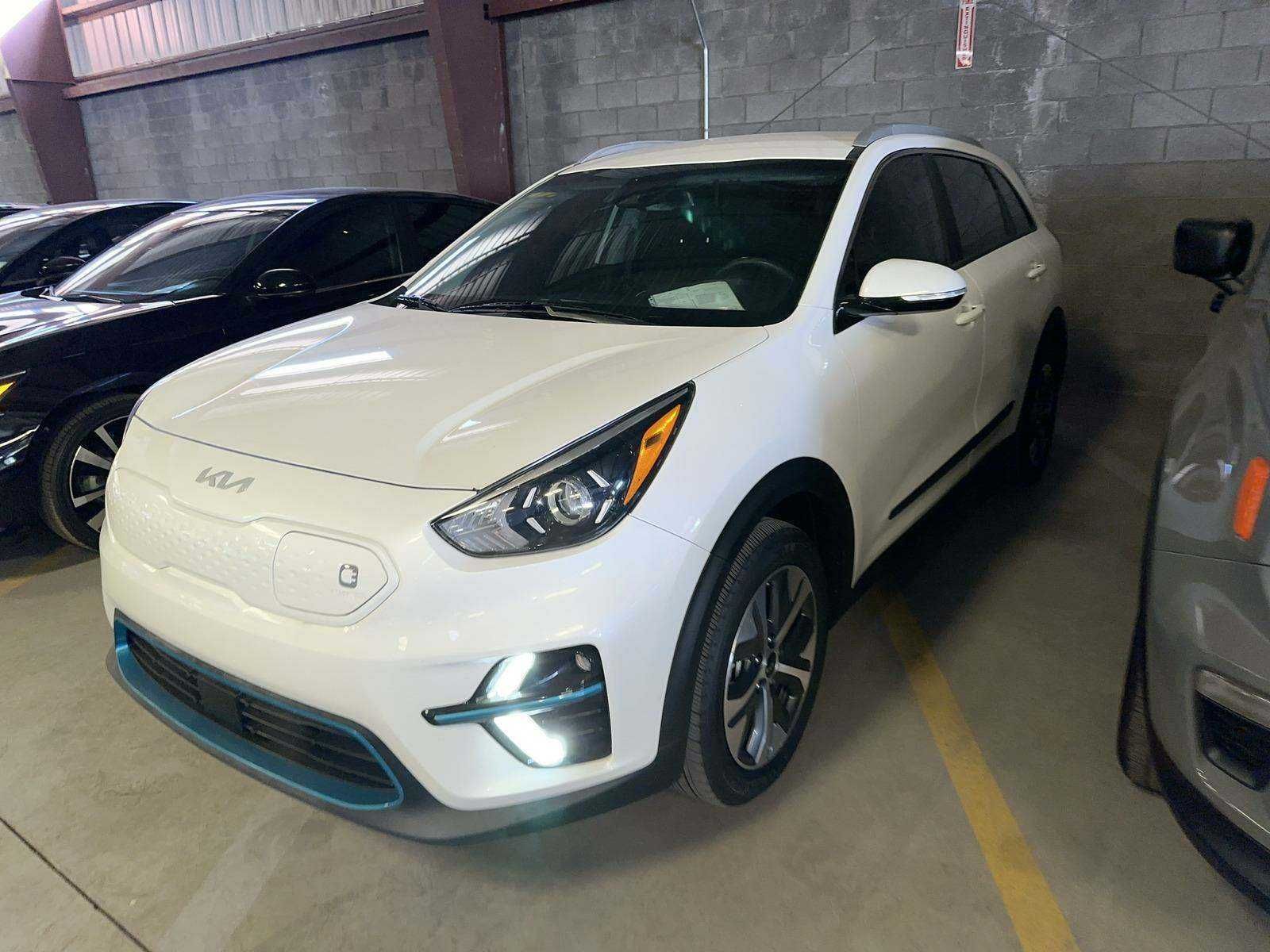 2022 Kia Niro EX