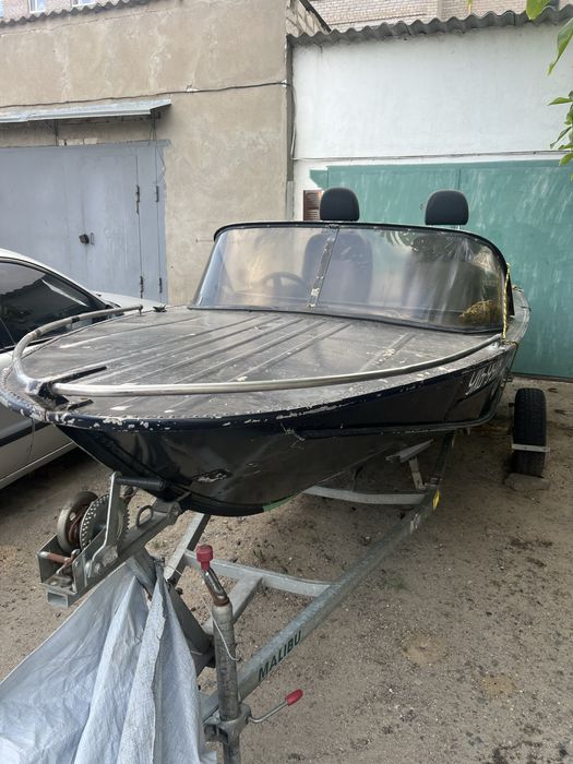 Продам лодку Днепр , Selva 30