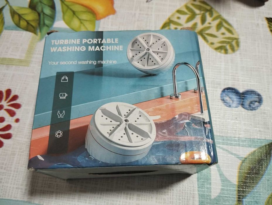 Vendo Mini Lavadora ideal para roupa ou louça - Novas