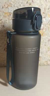 Чёрная, спортивная бутылка для воды на 400 мл