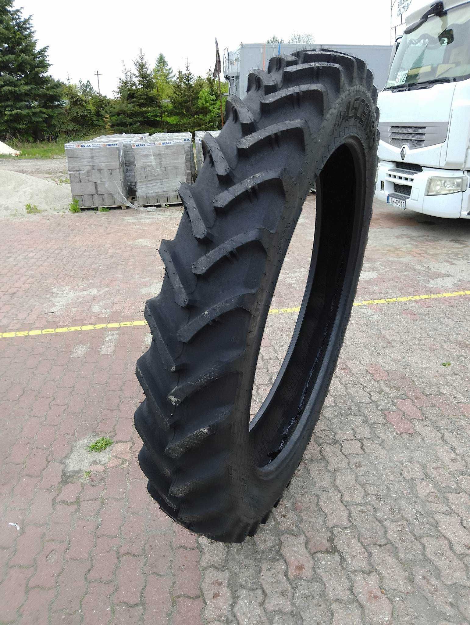 Opona 300/95R52 ASCENSO TDR900 156D TL Stalowe Opasanie 7 lat GW