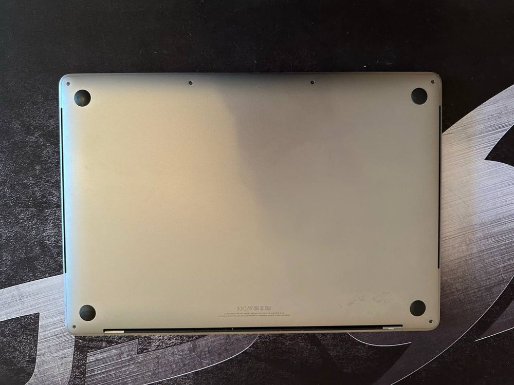 Продам MacBook Pro 15”