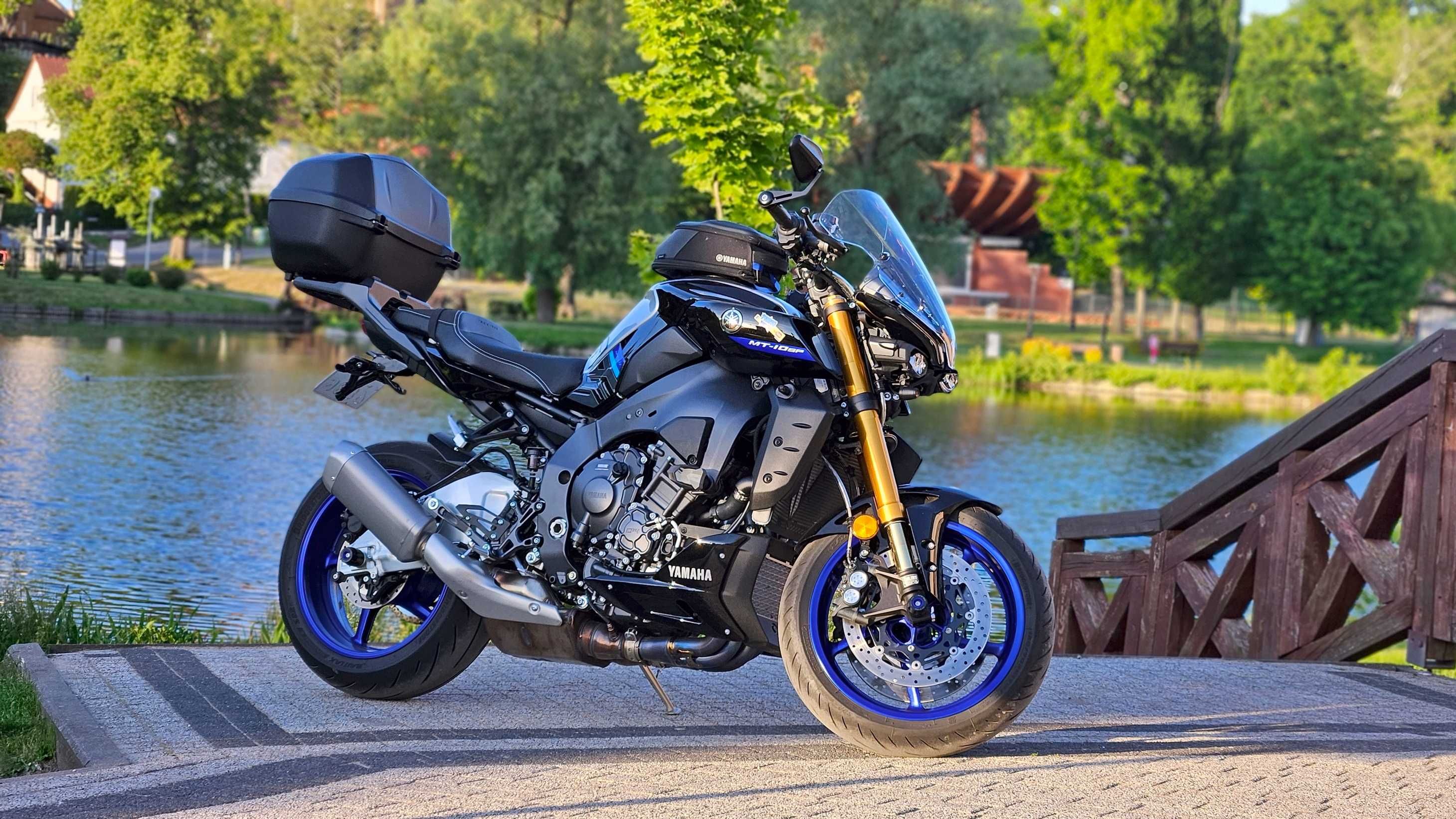 Wynajem motocykla Yamaha MT10SP Olsztyn FVAT23 Wypożyczalnia