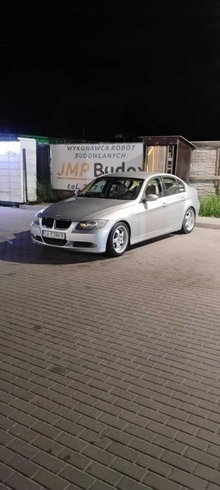 bmw e90 318i (gwint, daily)