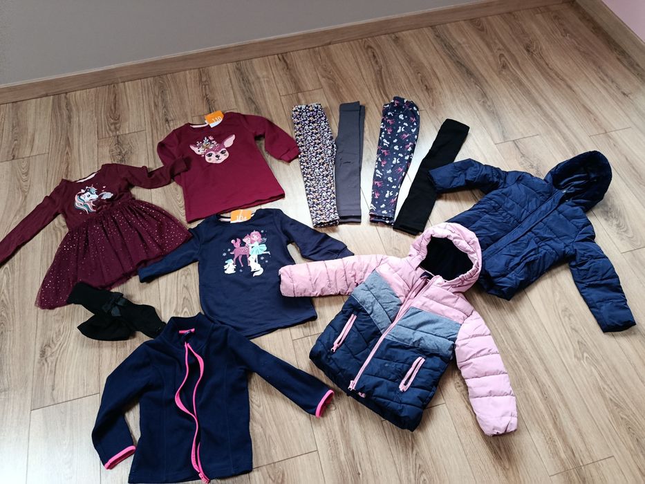 Paka na zimę r. 110 dla dziewczynki  kurtki, bluzy, spodnie ocieplane