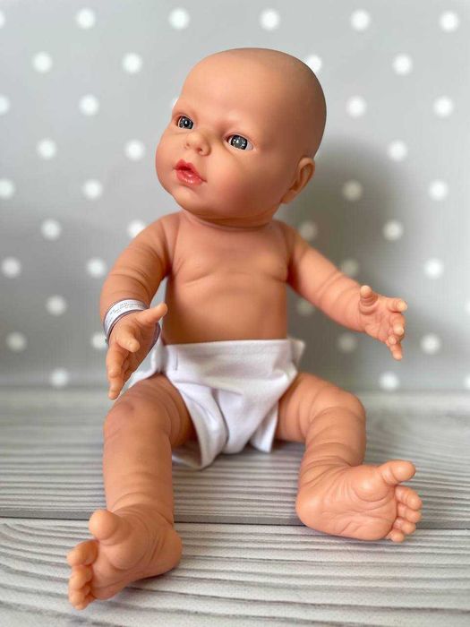 Іспанський пупс реборн дівчинка хлопчик у підгузку Nines d`Onil, 43 см