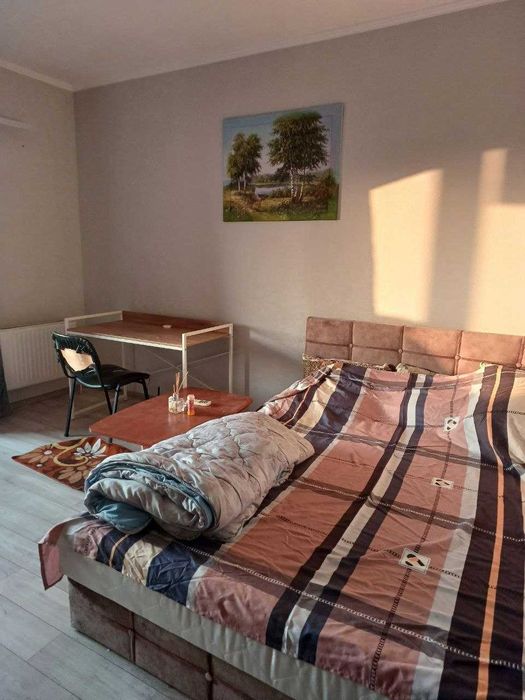 Сдам кухню студию и спальню на ул.Дюковская!