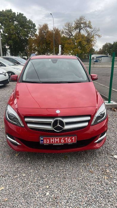 Продам MERCEDES-BENZ 28кВт Рік випуску 2016