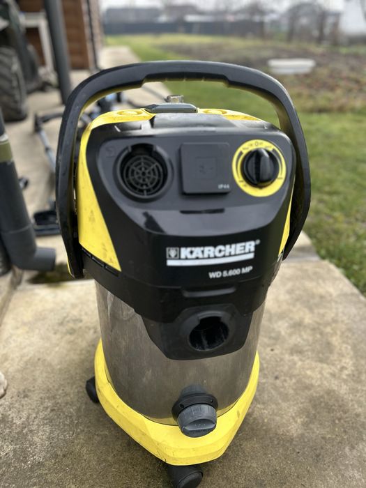 Миючий пилосос. Швабра пилосос Kärcher FC3