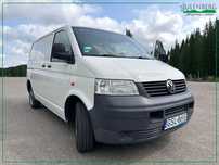Volkswagen Transporter Auto ciężarowe 3 -osobowe z przegrodą .