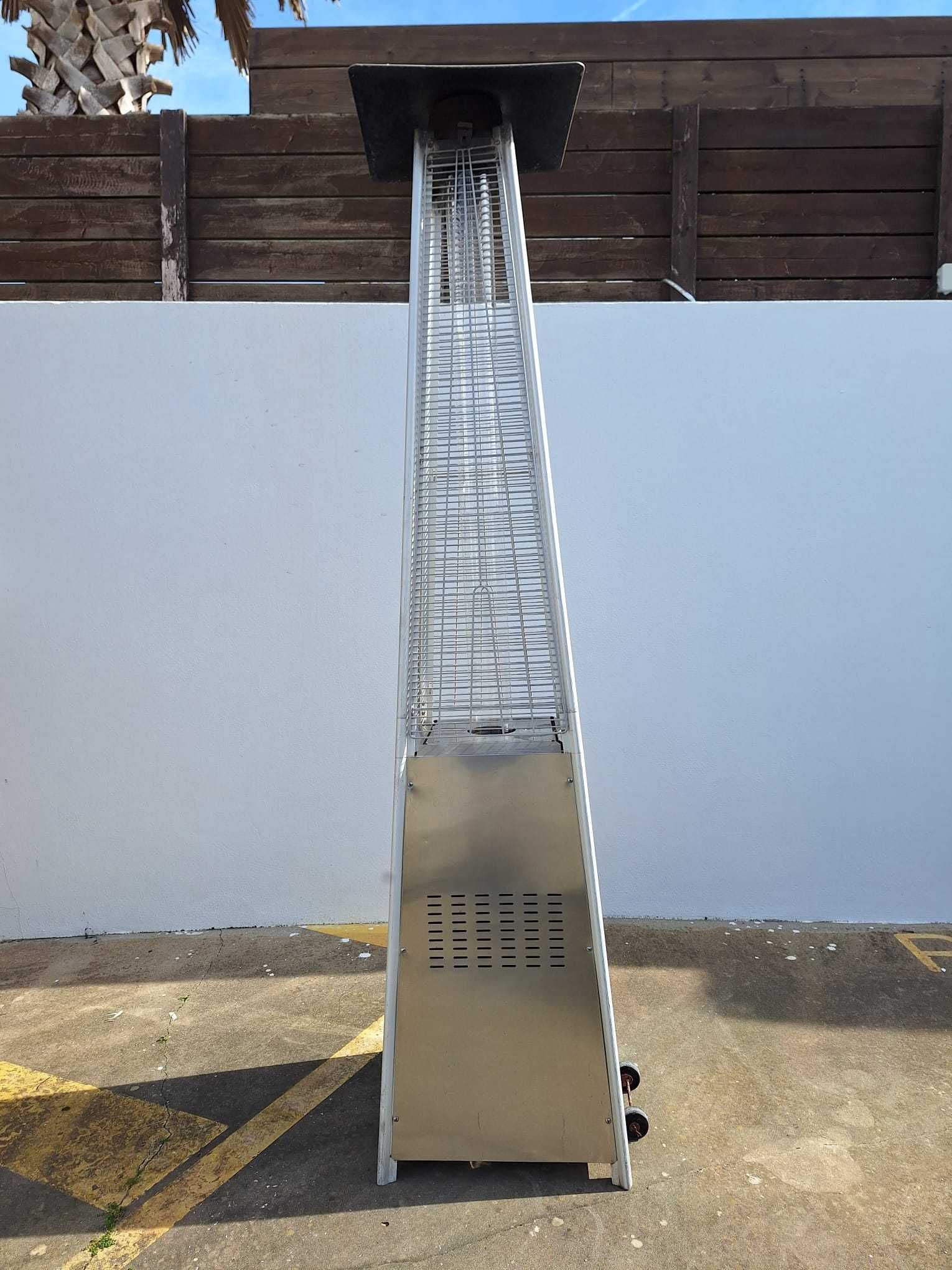 Aquecedor a gás de rua