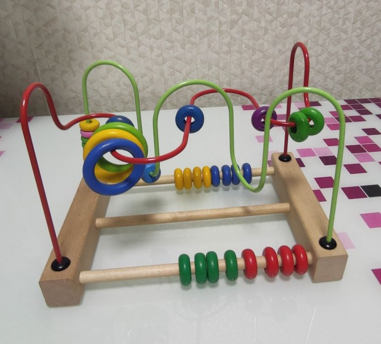 Бізікуб/мультибокс, розвиваючі іграшки