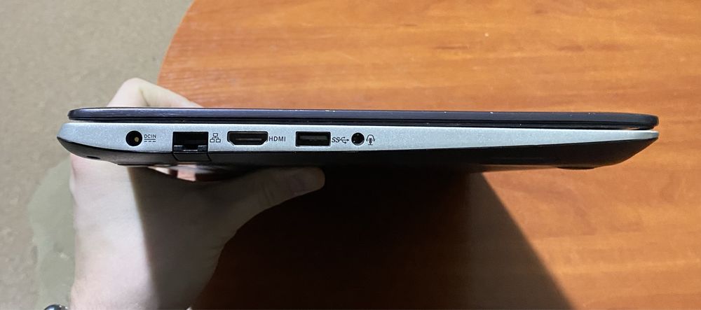Ноутбук Asus R304L 13.3"/8GB RAM/500GB HDD/i5-4200! N2237