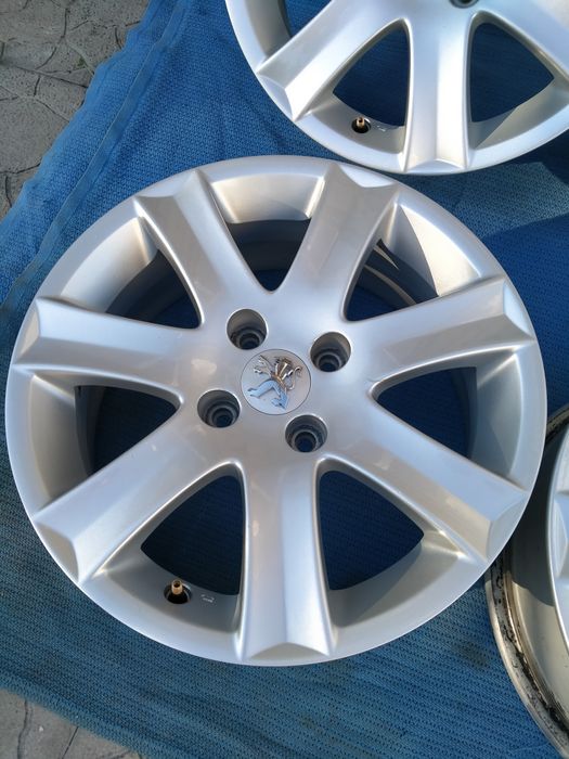 Диски R16 4*108 Peugeot Citroen