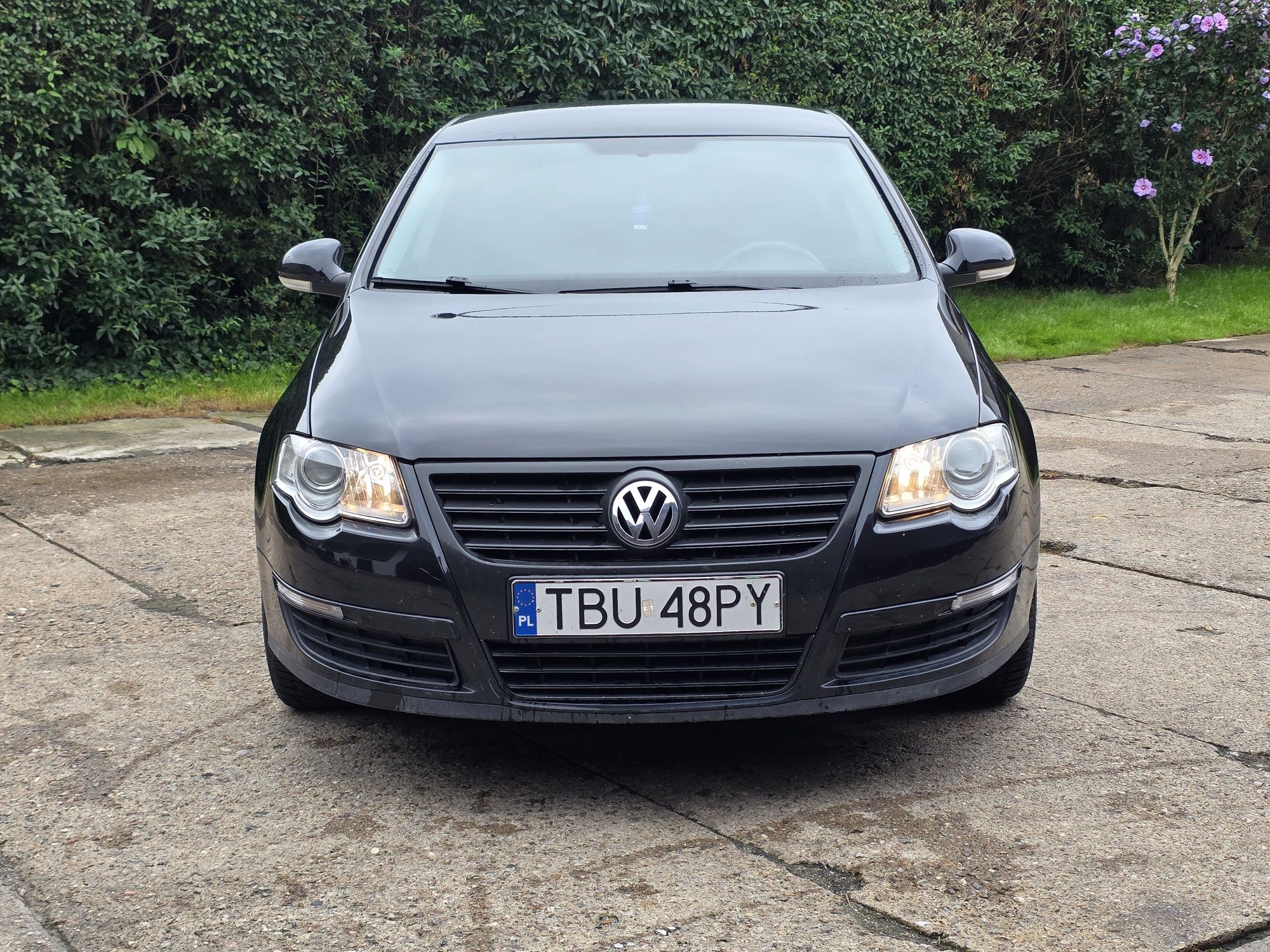 Volkswagen Passat B6 2.0TDI 211 tys km 2x opony radio android kamera