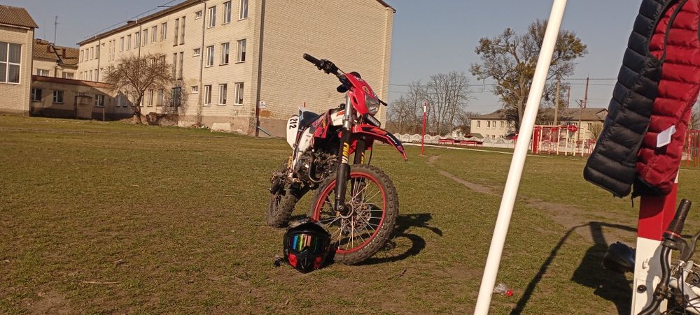 Продаю або обмінюю мот 130 куб