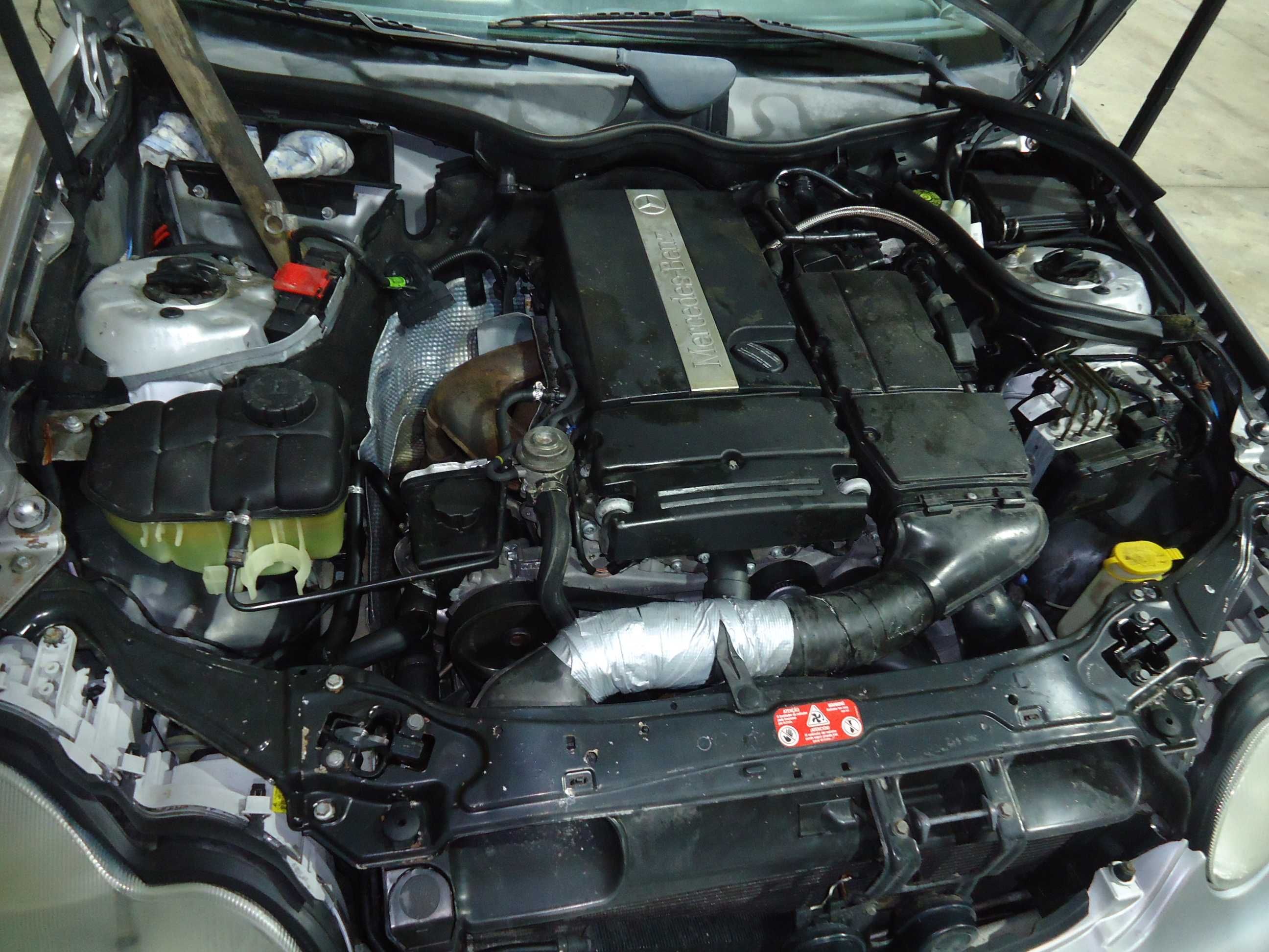 Mercedes C 200 Kompressor Sw de 2002 só ás peças