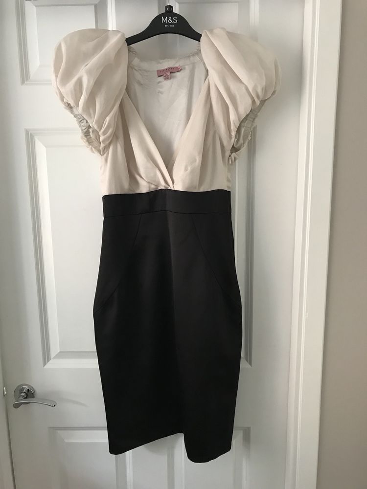 Sukienka Ted Baker rozmiar S-M (2)