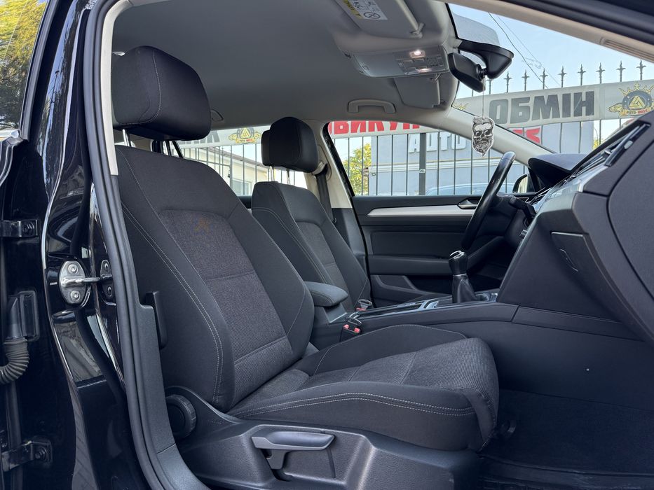 Volksawagen Passat 2015 год, 1.6 дизель, механика
