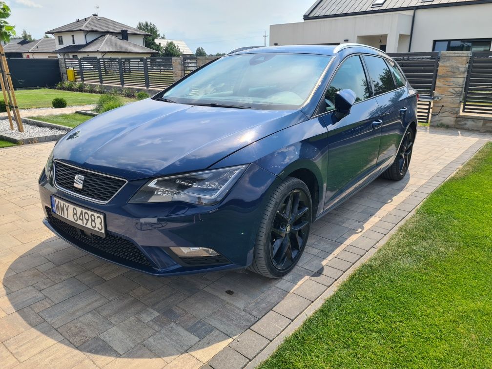 Seat Leon ST 2.0 TDI CR 150KM Xcellence 2016r Full LED ACC Full Link