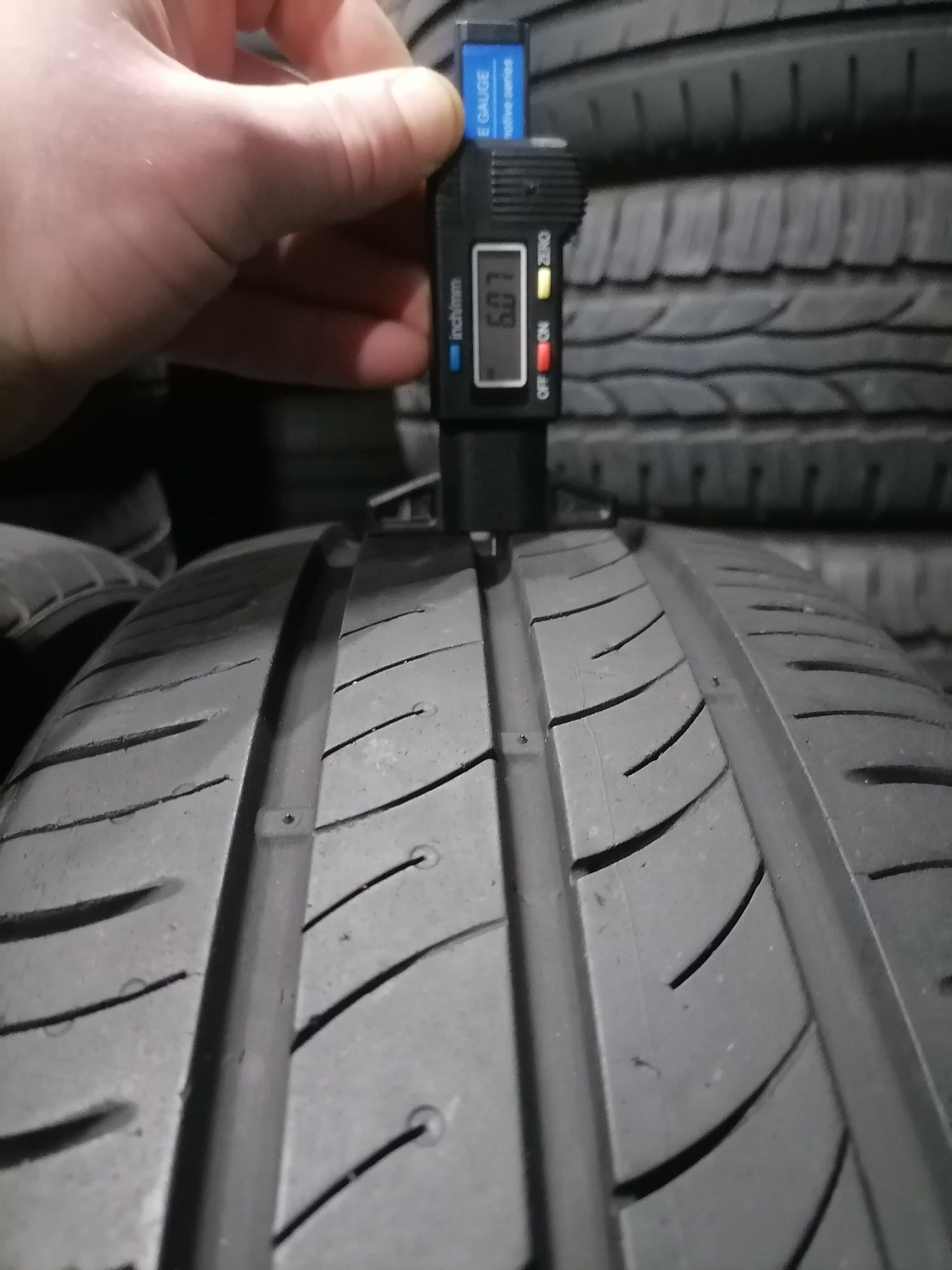 Лтіні Шини БВ 185/60 R15 KUMHO Eco Wing ES01 Склад Погреби