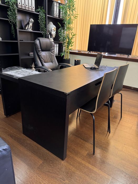 Secretaria + cadeiras