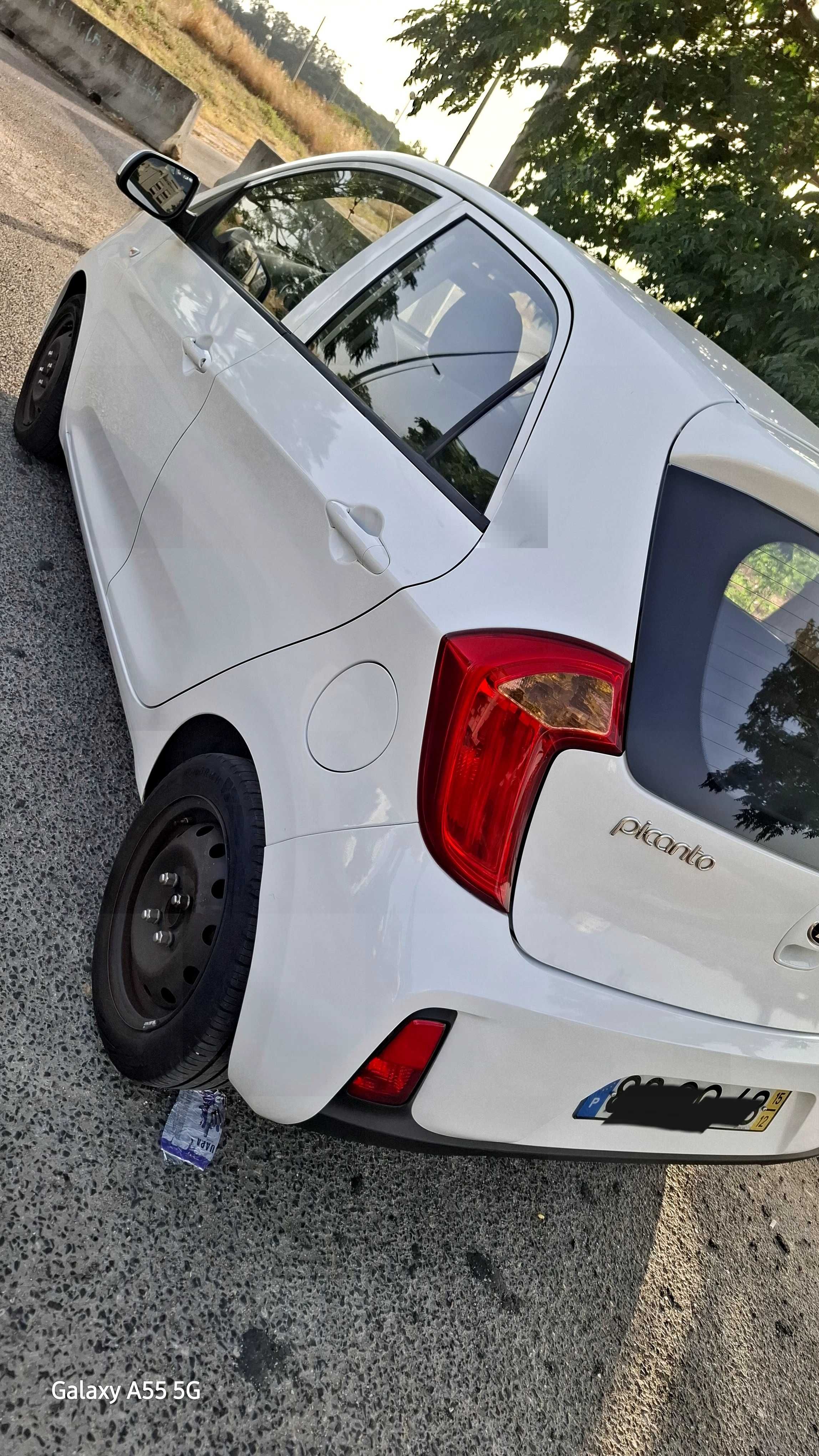 Kia Picanto muito conservado