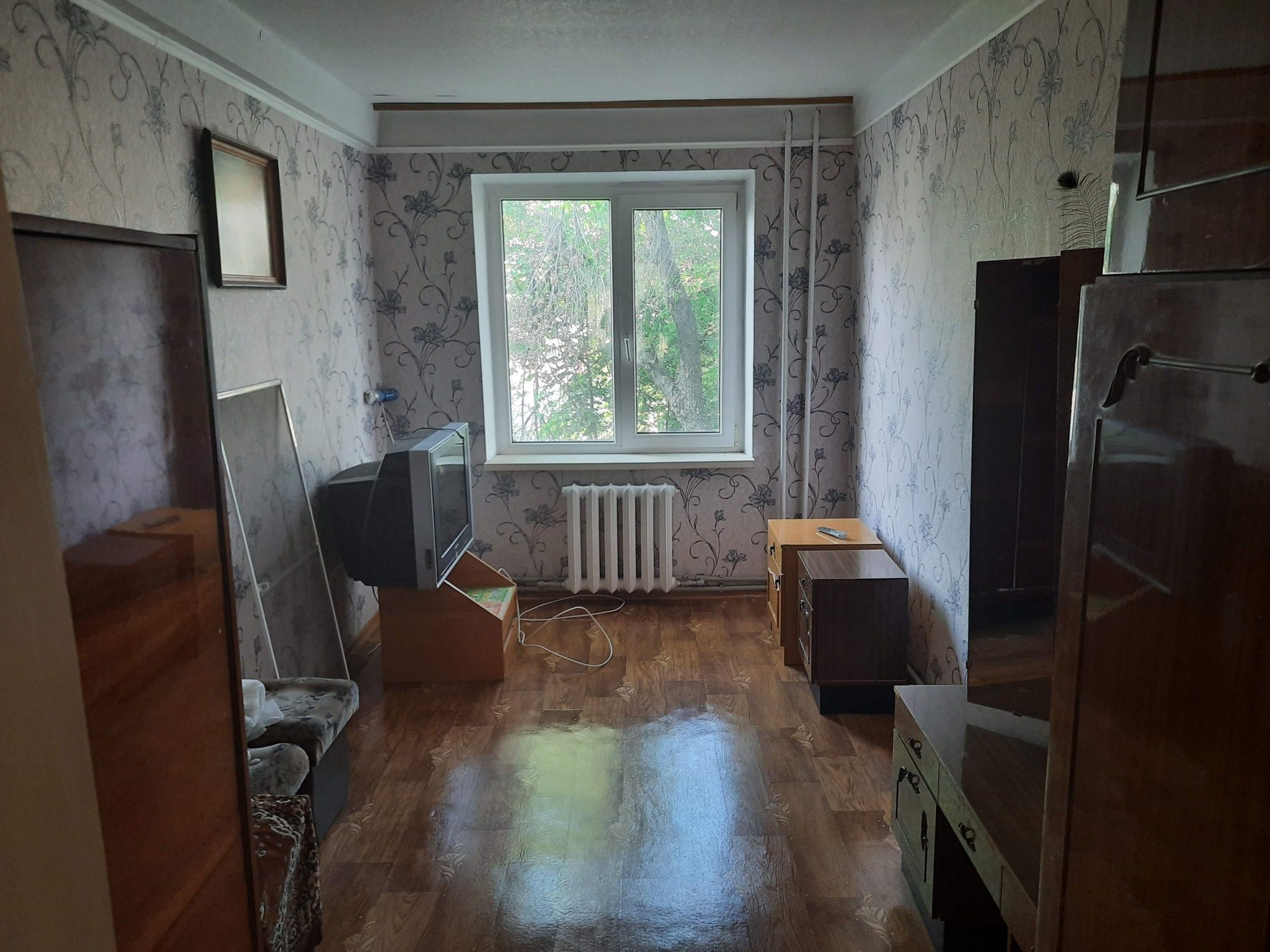 Сдам 4 комнатную квартиру