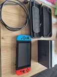 Nintendo Switch 1 komplet + etui podróżne