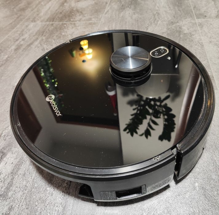 Робот-пилосос neatsvor X600
