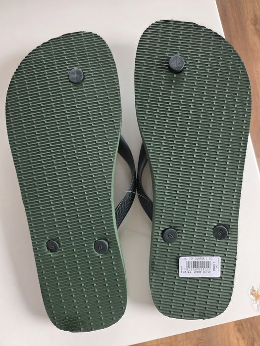 Havaianas de homem novas