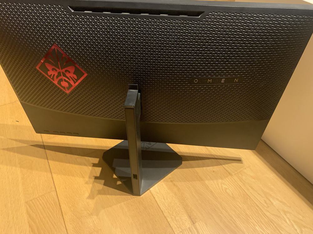 Monitor Gaming HP OMEN Z7Y57AA (25'' - 1 ms - 144 Hz - FreeSync)