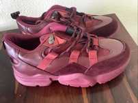 Sapatilhas de mulher n/40