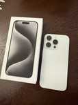 iPhone 15 pro 128GB biały tytan