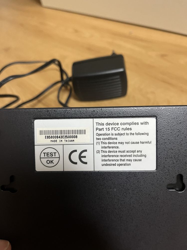 Switch 8 portas Edimax