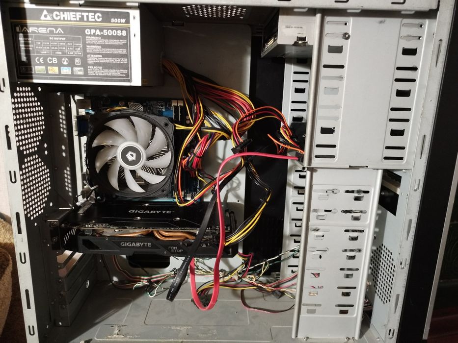 Комп'ютер для ігор та роботи