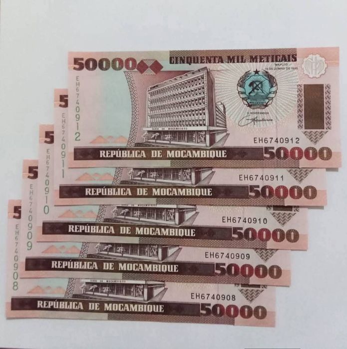 5 notas 50 000 meticais Moçambique UNC
