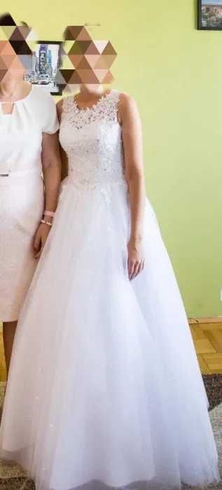 Śliczna suknia ślubna  M/38