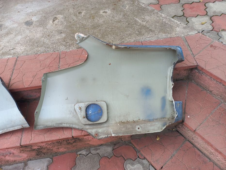 Задні крила на Фіат Темпра