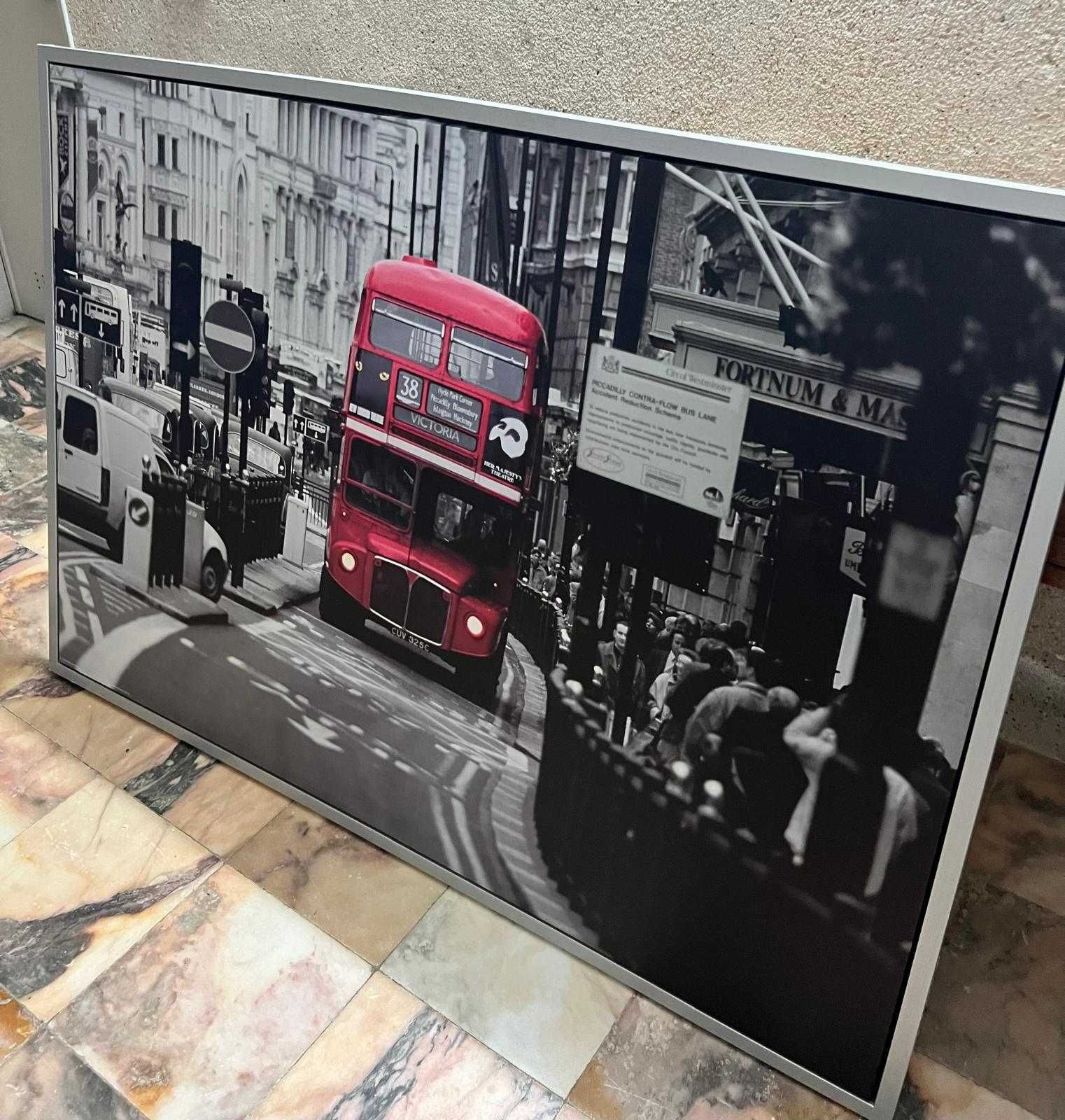 Quadro Decorativo com Autocarro Clássico de Londres
