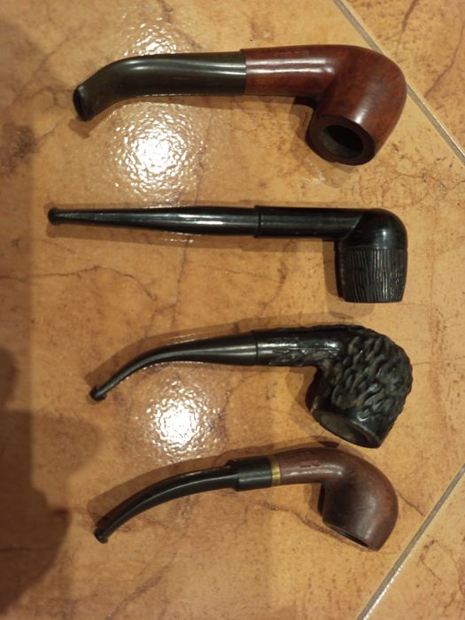 Sprzedam stare fajki. Cena za sztukę