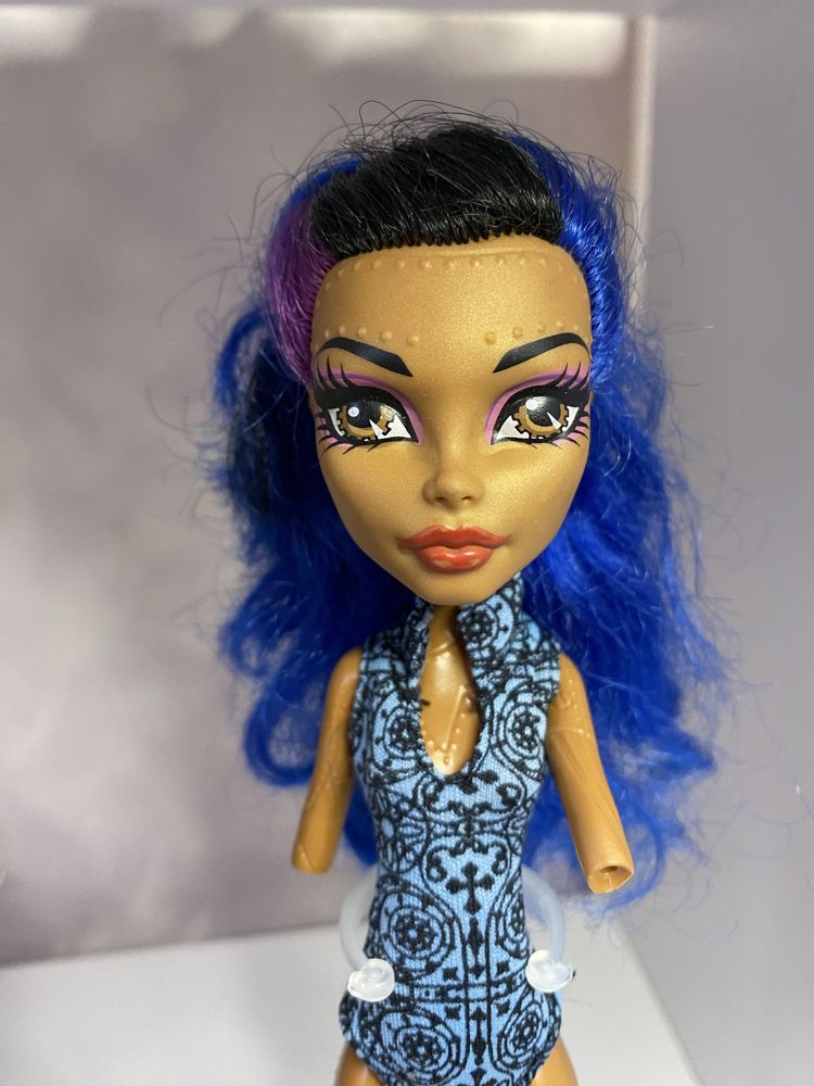 Продам Робекка Стім Monster High Монстр Хай