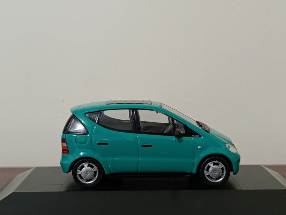 Mercedes-Benz Classe A 1/43