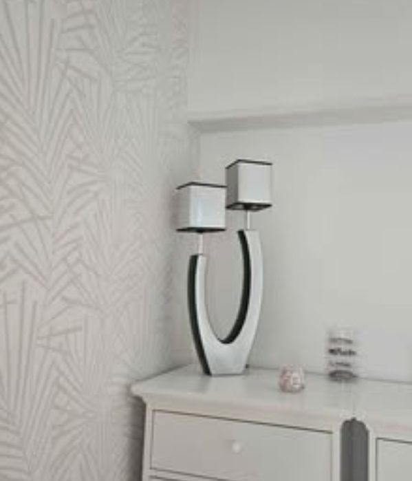 Cadeiras e outros artigos em óptimo estado. Vários Preços