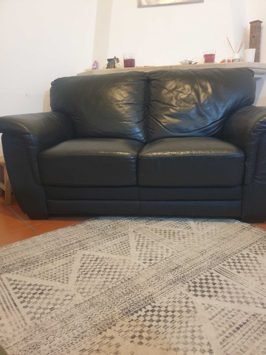 Sofá 2 lugares Preto