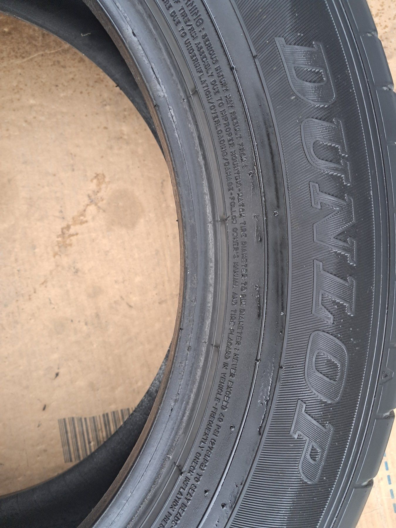 Dunlop 235/60 r18 (літо)