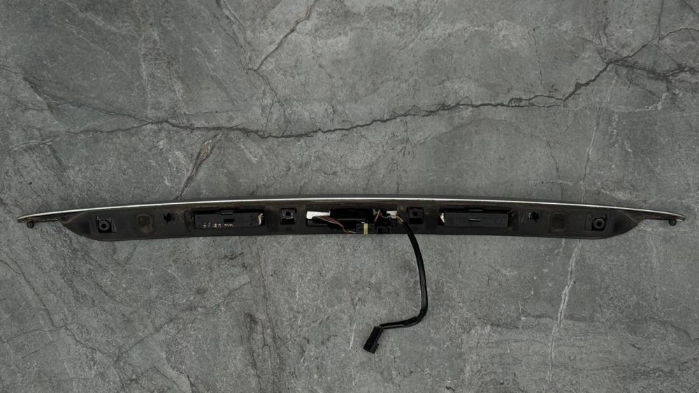 Планка підсвітки номера з кнопкою БМВ Е46 універсал Titan silber Шрот