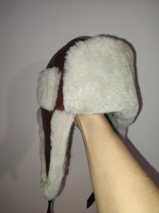 Czapka Uszatka pilotka skórzana