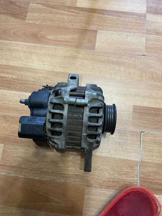 Продам генератор туксон,в не рабочем состоянии