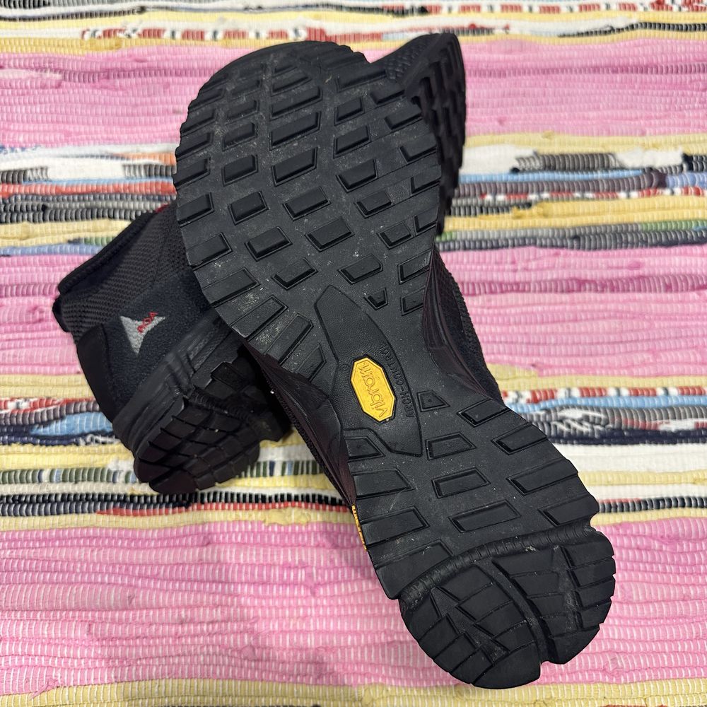 Buty Roa Daiquiri Hi ankle Vibram hiking shoes